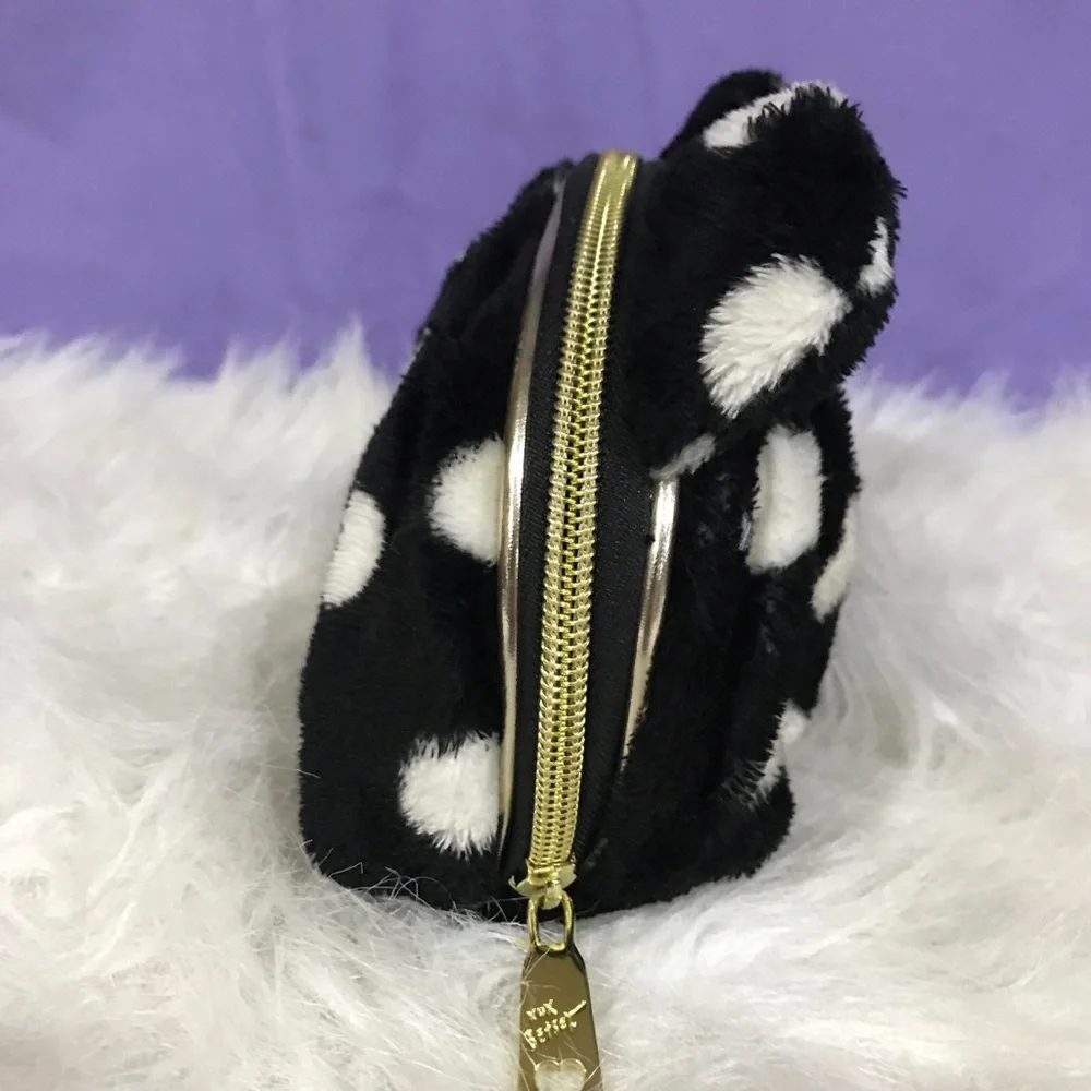 SOLD…..Betsey Johnson Polka Dot Cosmetic Bag - Picture 8 of 10